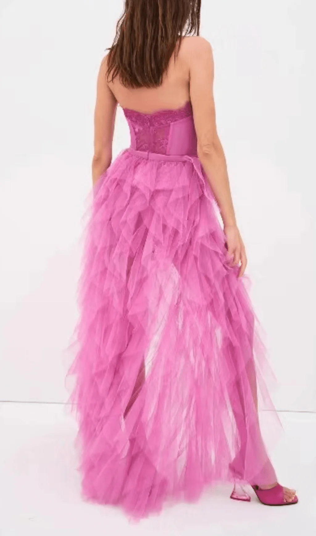Robe de bal rose bustier en dentelle patchwork